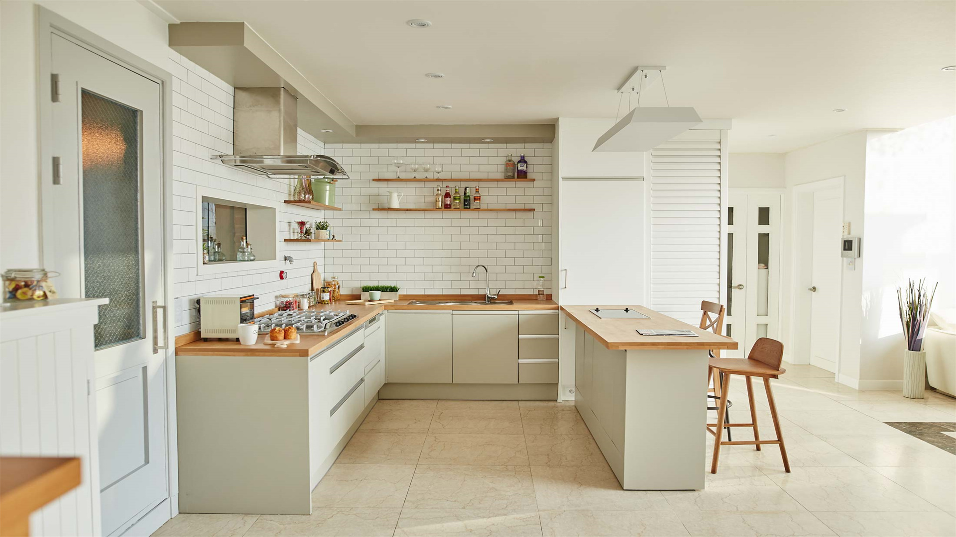 DIY-Designstrategien zur Erweiterung Ihres kompakten Wohnbereichs